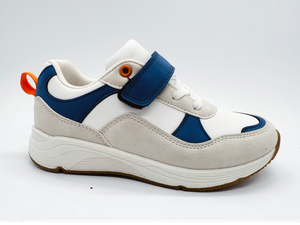 Stilvolle und avantgardistische Freizeitschuhe für Jungen