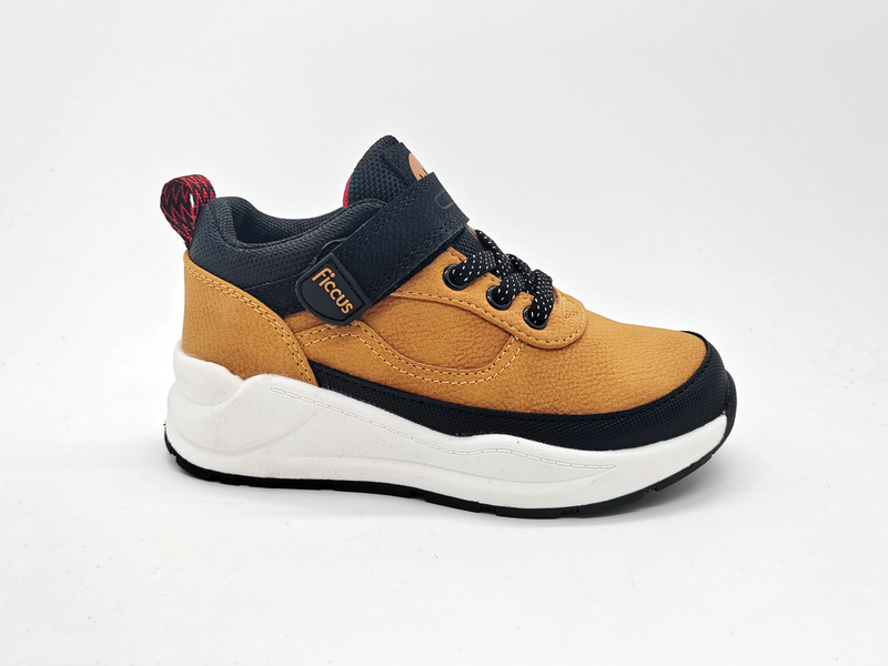 Bequemer brauner, rutschfester Jungen-Sneaker