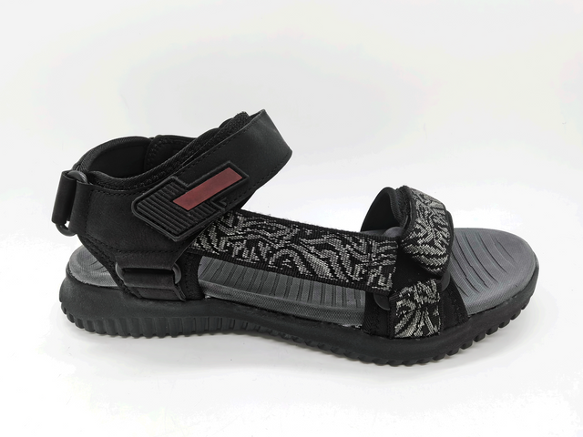 Täglich lässige Herrensandalen mit schwarzem Musterdesign