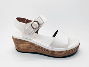 Weiße, elegante Damen-Sandalen mit hohem Absatz