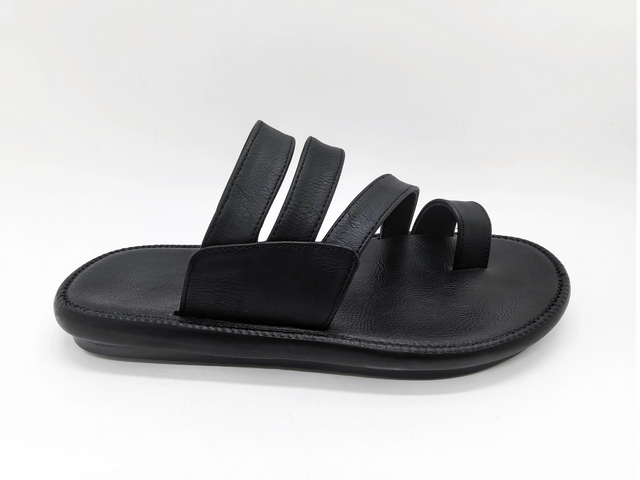Klassische schwarze Sommer-Sandalen für Herren